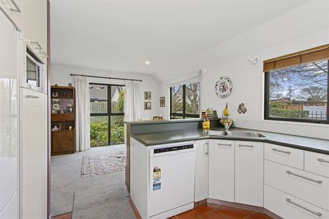 Photo of property in 10a Swanleigh Place, Ilam, Christchurch, 8041