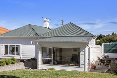 Photo of property in 6 Bernard Street, Kenmure, Dunedin, 9011