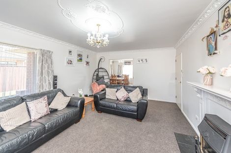 Photo of property in 2 Saint Helens Place, Tawhero, Whanganui, 4501