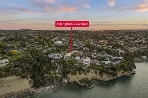 Photo of property in 1 Rangitoto View Road, Cockle Bay, Auckland, 2014