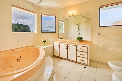 Photo of property in 51 Peterhouse Street, Tawa, Wellington, 5028