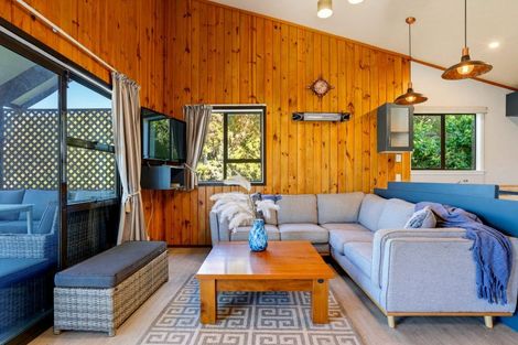 Photo of property in 5b Kingfisher Road, Takamatua, 7581