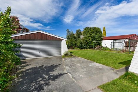 Photo of property in 16 Westmont Street, Ilam, Christchurch, 8041