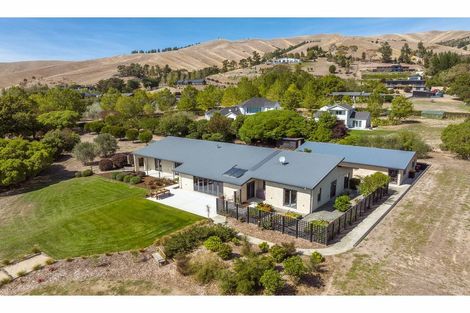 Photo of property in 12 Dry Hills Rise, Riverlands, Blenheim, 7274