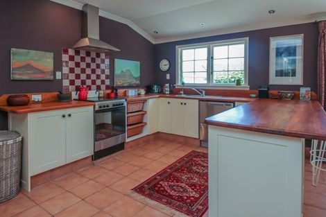 Photo of property in 67 Mako Mako Road, Levin, 5510