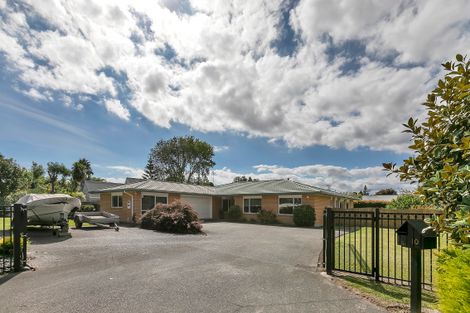 Photo of property in 10 Station Road, Pukekohe, 2120