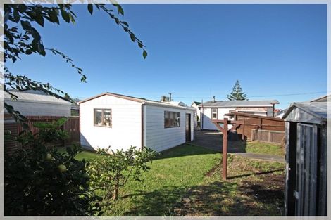 Photo of property in 167 Seabury Avenue, Foxton Beach, Foxton, 4815