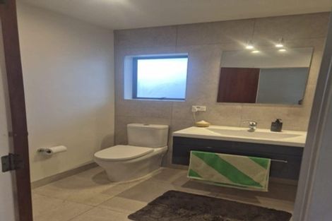 Photo of property in 102 Liardet Street, New Plymouth, 4310
