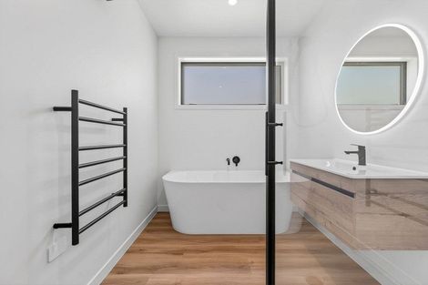 Photo of property in 26 Deans Drive, Wanaka, 9382