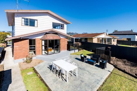 Photo of property in 41 Severn Street, Green Island, Dunedin, 9018