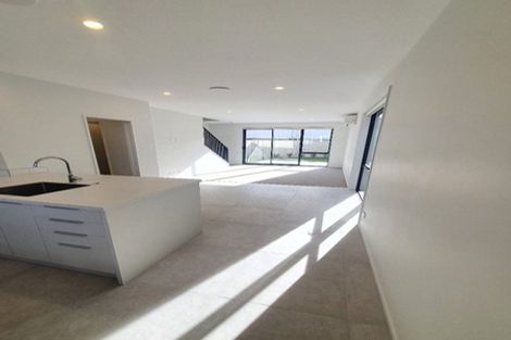 Photo of property in 9 Orona Place, Takanini, 2112