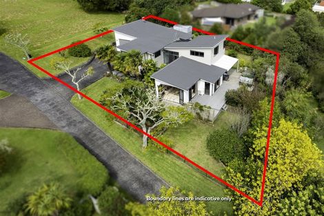 Photo of property in 50 Rosella Grove, Waimauku, 0812