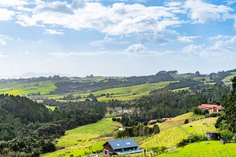Photo of property in 174a Cames Road, Mangawhai, 0975