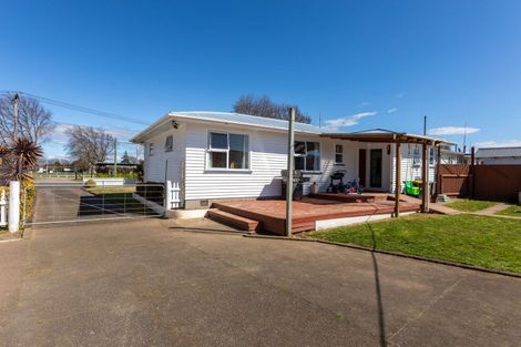 Photo of property in 11 Neptune Street, Dannevirke, 4930