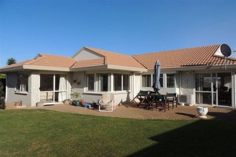 Photo of property in 19 Lotus Avenue, Mount Maunganui, 3116