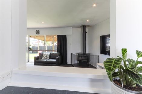 Photo of property in 16 Deborah Place, Mangakakahi, Rotorua, 3015