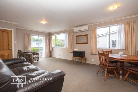 Photo of property in 5 Flavia Grove, Clouston Park, Upper Hutt, 5018