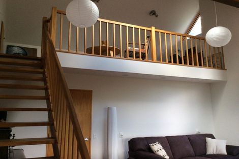 Photo of property in 2 De Thier Lane, Richmond Hill, Christchurch, 8081