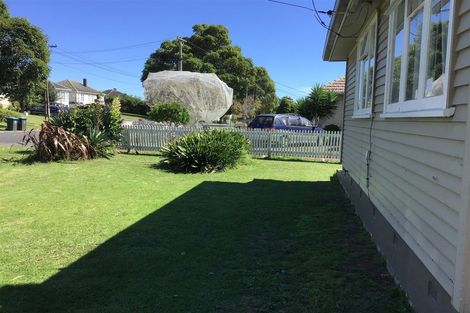 Photo of property in 5 Denny Avenue, Wesley, Auckland, 1041
