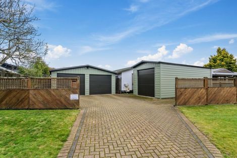 Photo of property in 13 Tumene Drive, Owhata, Rotorua, 3010