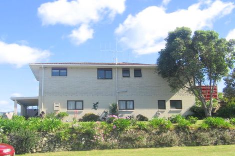 Photo of property in 4 Hanlen Avenue, Waihi Beach, 3611