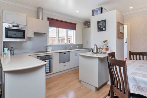 Photo of property in 12 Pyle Road East, Ruakaka, 0171