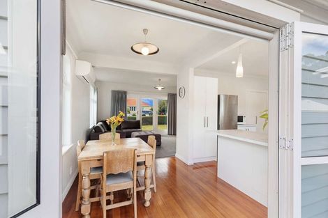 Photo of property in 57 Peat Street, Whanganui, 4500