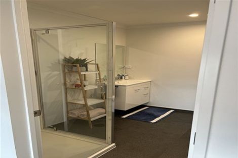 Photo of property in 18 Bellbird Street, Papakura, 2110