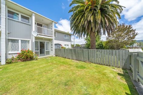Photo of property in 4/6-8 Keys Street, Elderslea, Upper Hutt, 5018