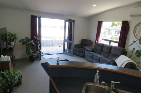 Photo of property in 2/15 Mansell Road, Nukuhau, Taupo, 3330