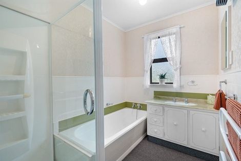 Photo of property in 806 Outram-mosgiel Road, Riverside, Outram, 9073