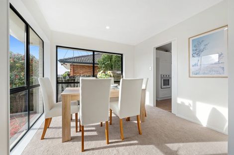 Photo of property in 26 Summermist Drive, Northpark, Auckland, 2013