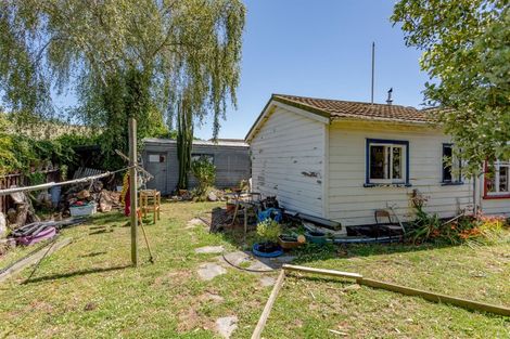 Photo of property in 16 Bass Street, Woolston, Christchurch, 8062