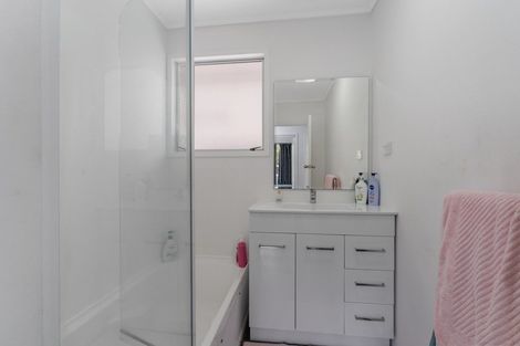 Photo of property in 14b Cypress Grove, Paraparaumu, 5032