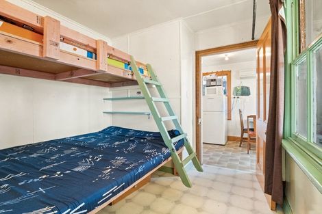 Photo of property in 58 Shag Point Road, Shag Point, Palmerston, 9482