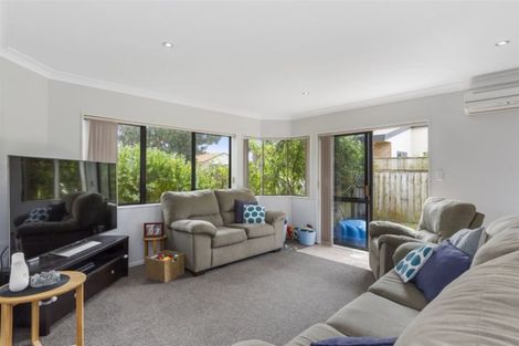 Photo of property in 55 Kane Road, Papamoa Beach, Papamoa, 3118