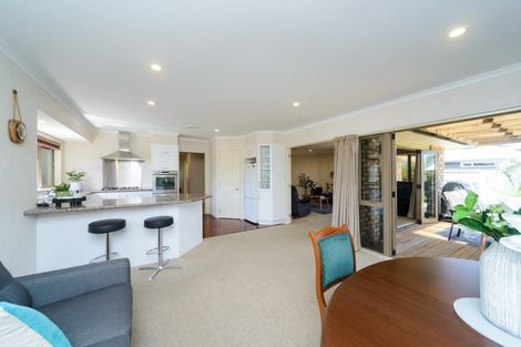 Photo of property in 7 Silkwood Place, Fitzherbert, Palmerston North, 4410