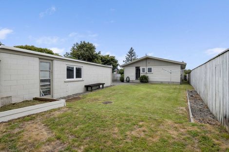 Photo of property in 254 Huatoki Street, Upper Vogeltown, New Plymouth, 4310