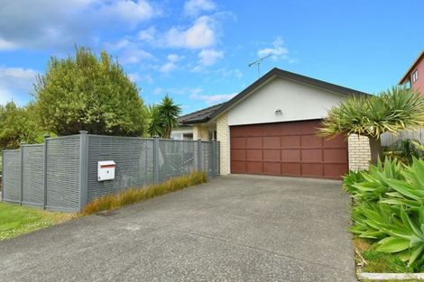 Photo of property in 1/4 Rosario Crescent, Red Beach, 0932