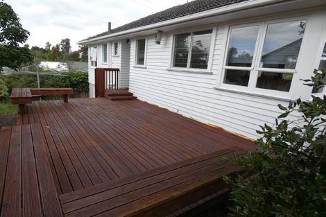 Photo of property in 1/128 Triangle Road, Massey, Auckland, 0614