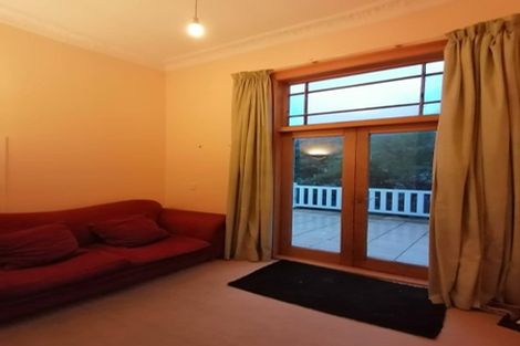 Photo of property in 133 Eden Street, Island Bay, Wellington, 6023