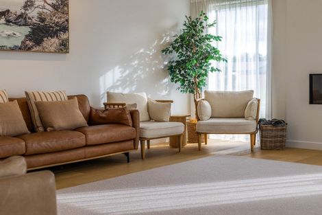 Photo of property in 24 Phoenix Palms Grove, Levin, 5510