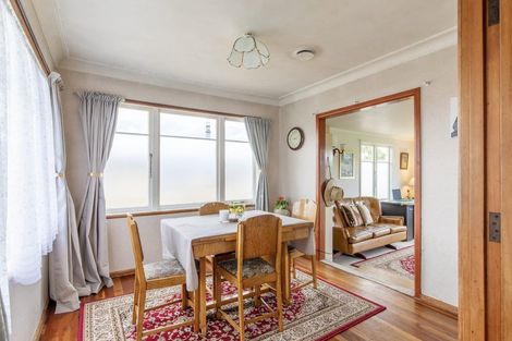 Photo of property in 34 Freyberg Terrace, Waipukurau, 4200