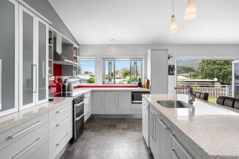 Photo of property in 116 Patuwai Drive, Whangamata, 3620