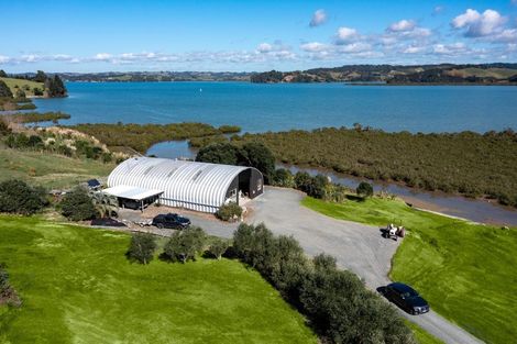 Photo of property in 68 Goodall Road, Snells Beach, 0920