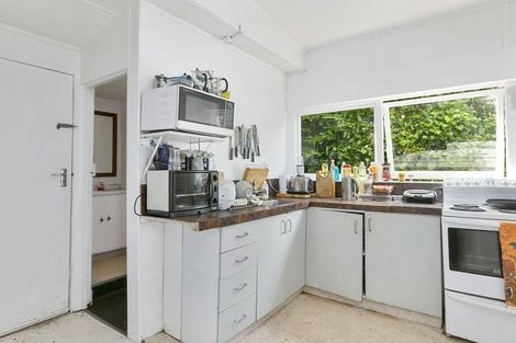 Photo of property in 24 Glencairn Street, Dalmore, Dunedin, 9010