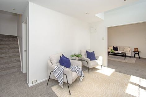 Photo of property in 2/11 Mclellan Place, Ilam, Christchurch, 8041