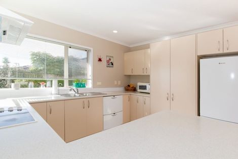 Photo of property in 3/14 Milton Road, Orewa, 0931