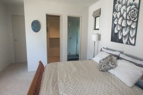 Photo of property in 416 Beach Road, Mairangi Bay, Auckland, 0630