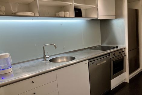 Photo of property in Gerondis Bldg Apartments, 209/60 Willis Street, Wellington Central, Wellington, 6011